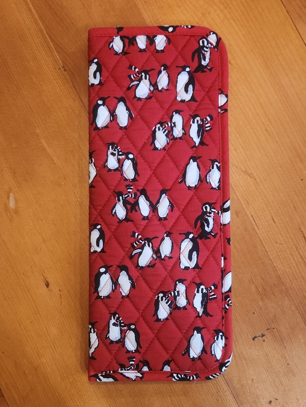 Vera Bradley Curling & Flat Iron Cover in the "Playful Penguins Red" pattern